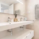 Apartment Stylish With Terrace, Pool And Parking Rems *