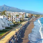 公寓 Stylish With Terrace, Pool And Parking Rems