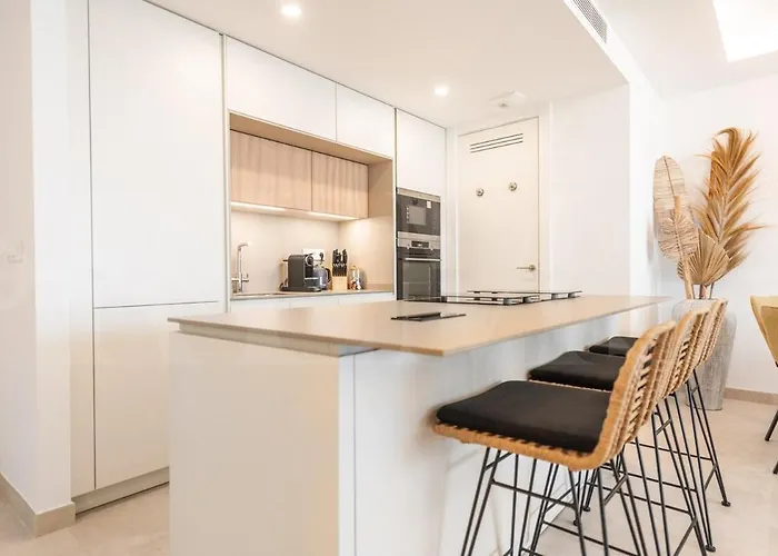 Stylish With Terrace, Pool And Parking Rems * Fuengirola