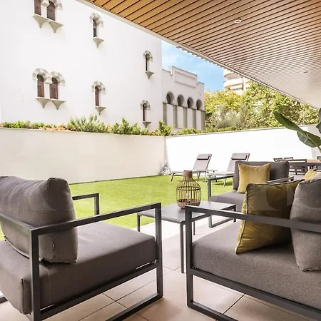 Stylish With Terrace, Pool And Parking Rems Fuengirola